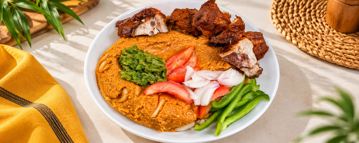 Recette Amiwo ou Djinkoumé : la pâte rouge au croupion de dinde